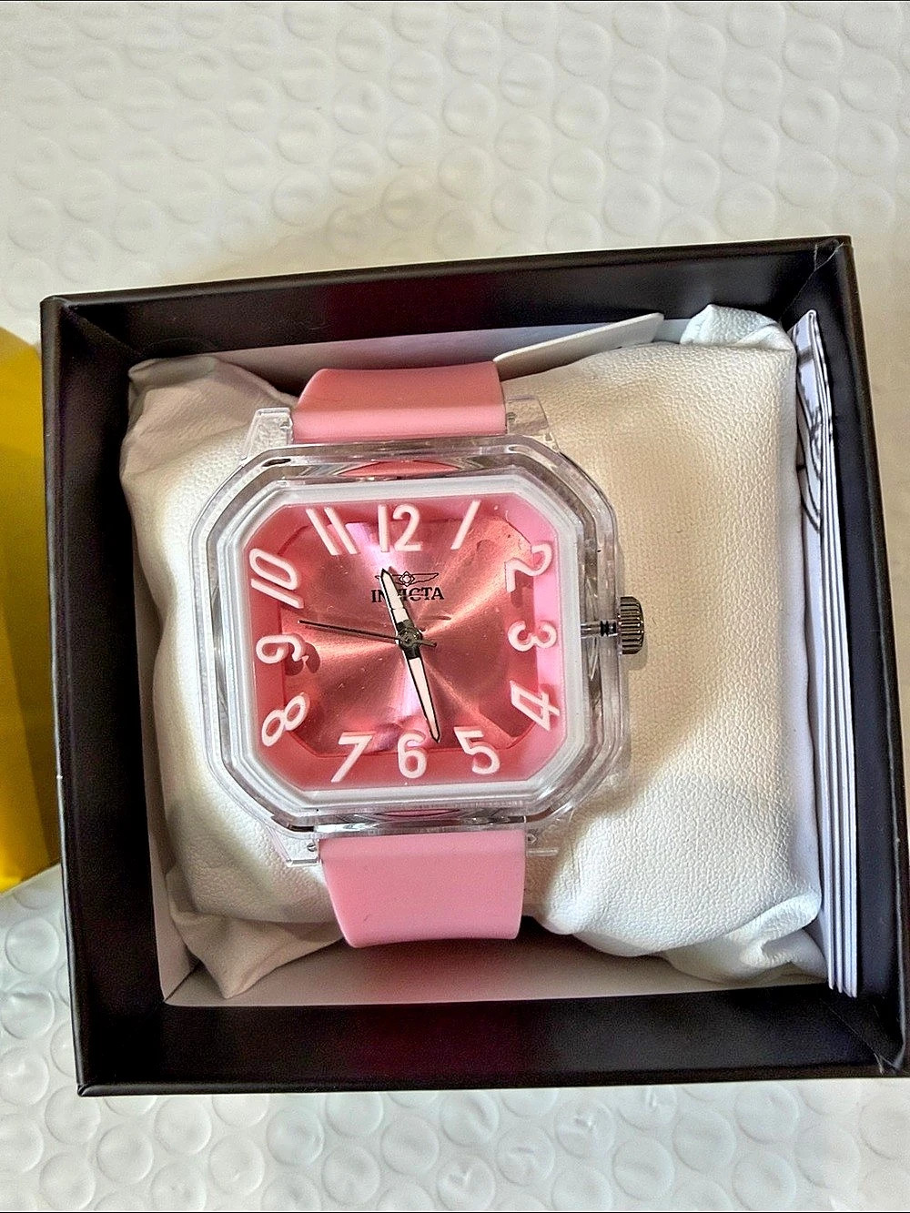 Celestial Lady
Model 70319 Ladies Watch